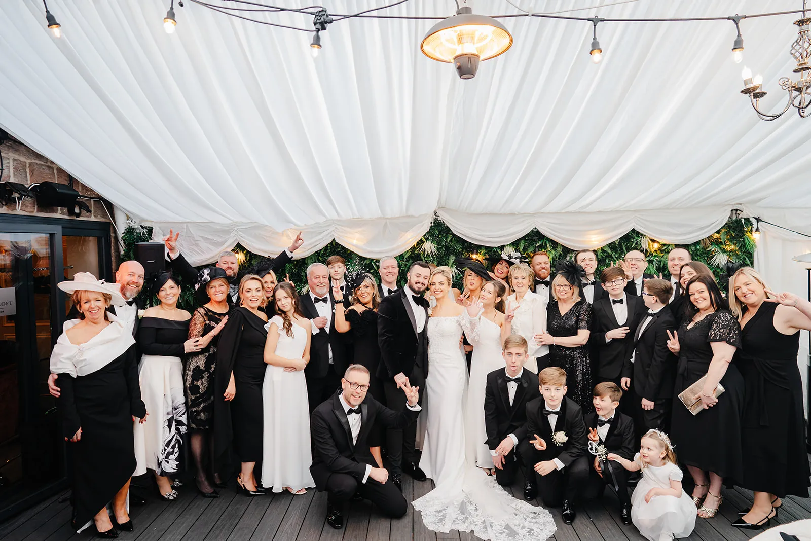 Wedding photo 21 - group-shots